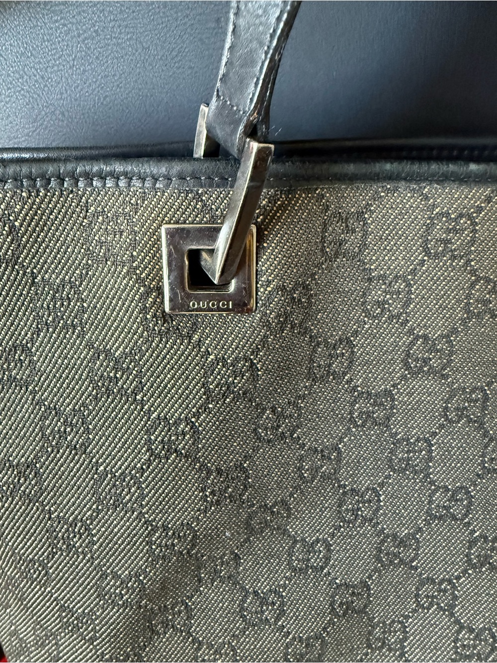 Gucci Beige Brown Monogram Canvas Tote with Gold Hardware - Picture 4 of 7